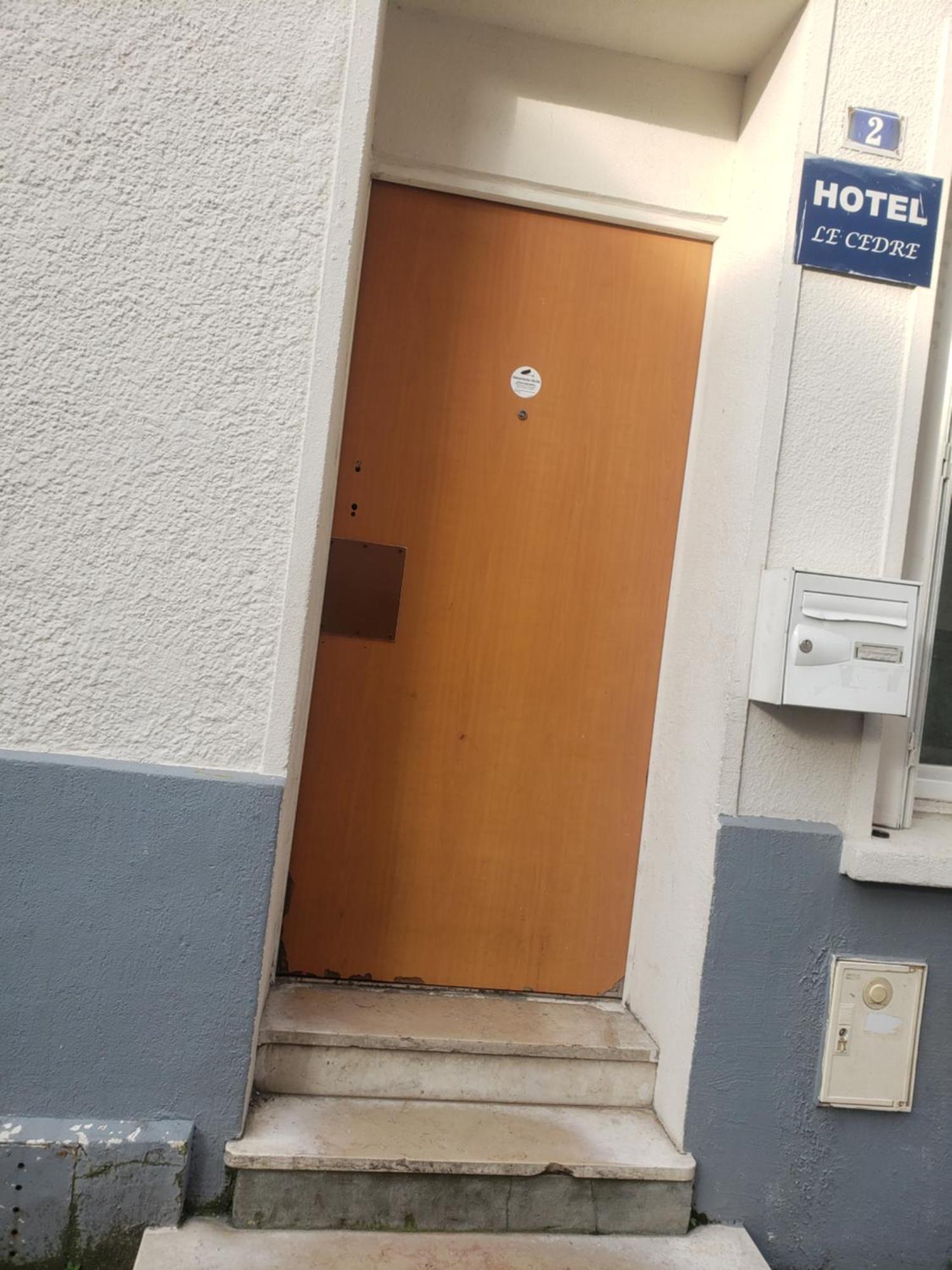 Le Cedre Hotel Saint-Denis-en-Margeride Exterior foto